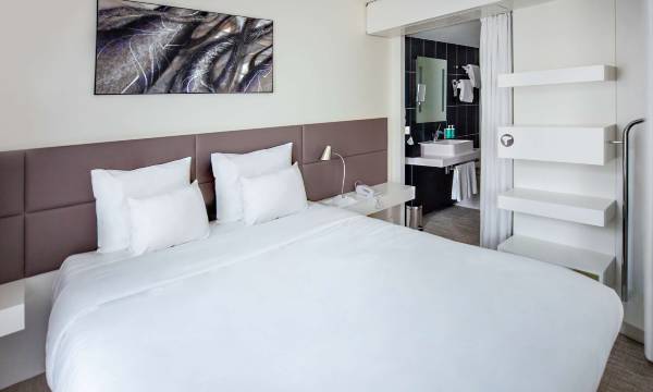 Novotel Suites Paris Issy-Les-Moulineaux