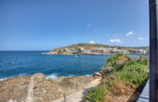 Waterfront Gozo Stay Overlooking Marsalforn Bay