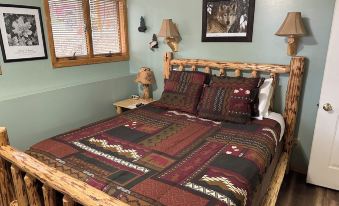 Timber Wolf Resort & Jeep Rentals