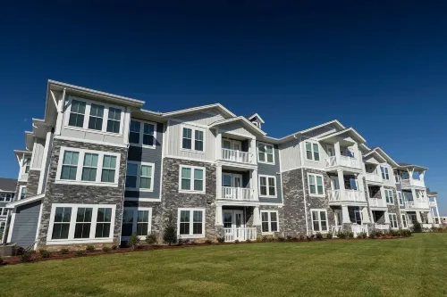 Landing Apartments Murfreesboro near Fairfield Estates