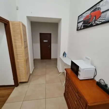 Fantastic-Inn Warszawa - Czackiego Отели рядом с достопримечательностью «Галерея графики и плакатов»