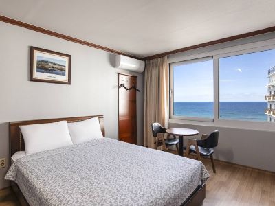 Gangneung Gyeongpodae Motel