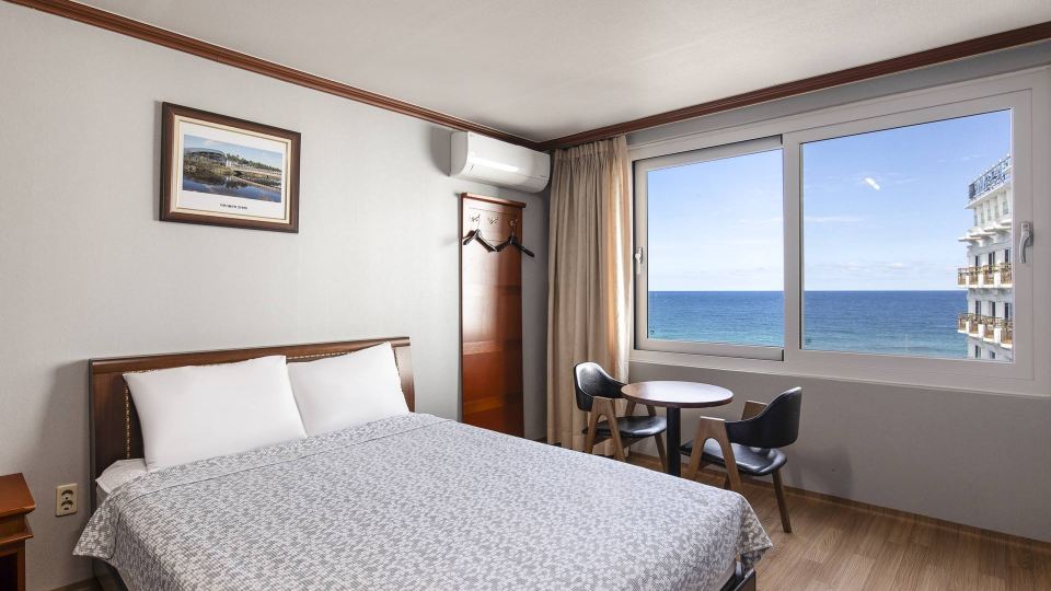 Gangneung Gyeongpodae Motel