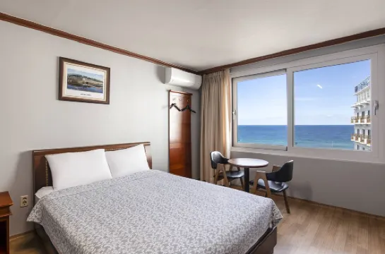 Gangneung Gyeongpodae Motel