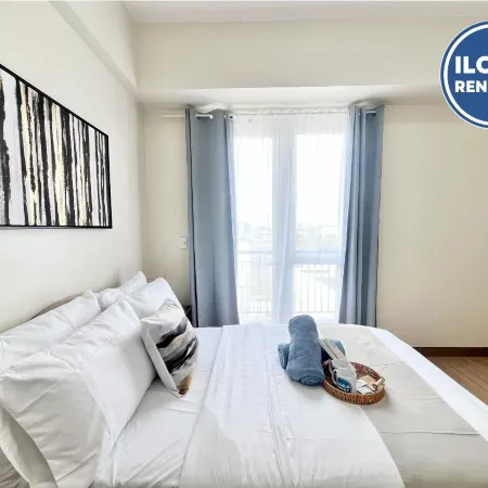 Luxury 1-Bedroom Stay at Saint Honore