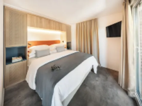 워터맨 비치 빌리지 수페타르 호텔