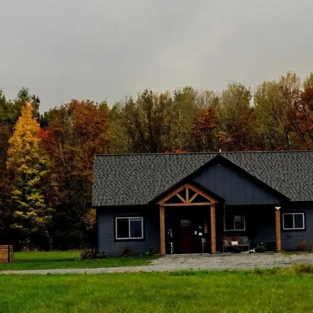Aurora is a 3-bedroom house in Holcombe. A year-round playground for all!