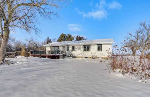 斯堪的納維亞北歐主題的80英畝帶桑拿的度假屋