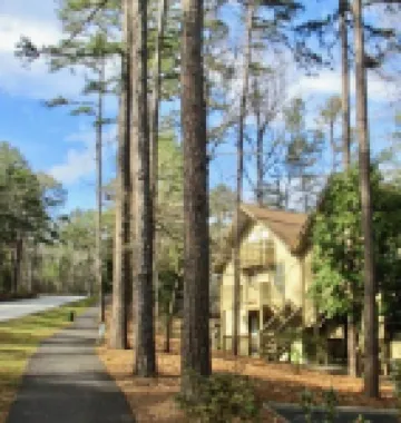 The Poolside Villa- 2Queen Bd, Lake Keowee, Golf,Hike,Waterfalls, Near Clemson,