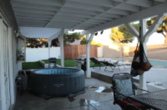 Spacious Home w/ Backyard Basketball + Laundry