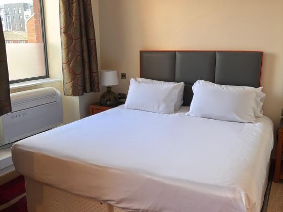 Icon Hotel
