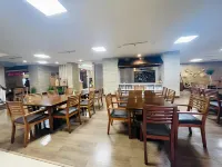 I Lux Hotel Jogjakarta - Bữa sáng