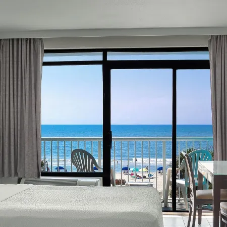 Captain's Quarters Resort