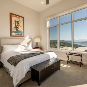 Summer Perfect at the Lake Expansive Views Large Patio Private Hot Tub Swimming Beach Hiking Biking