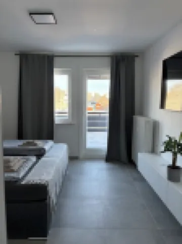 Ferienwohnung Juli - neu Renovierte, Moderne Ferienwohnung