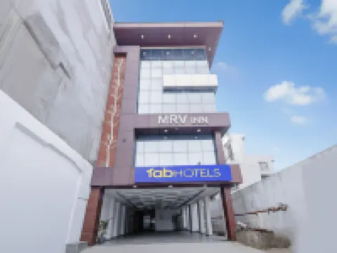 FabHotel MRV Inn - Nr. Express Avenue Mall & Spencer Plaza Mall โรงแรมในเจนไน