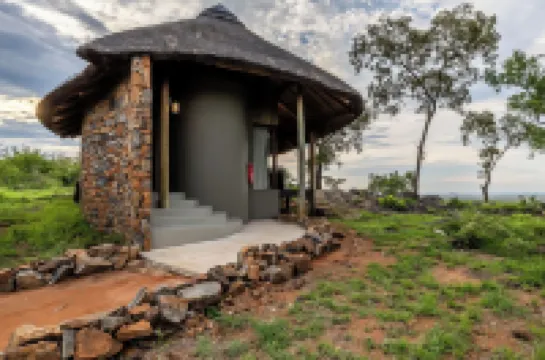 Buffalo Ridge Safari Lodge