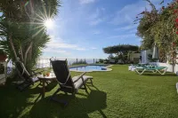 Villa in Costa Brava With Sea Views & Pool - Villas