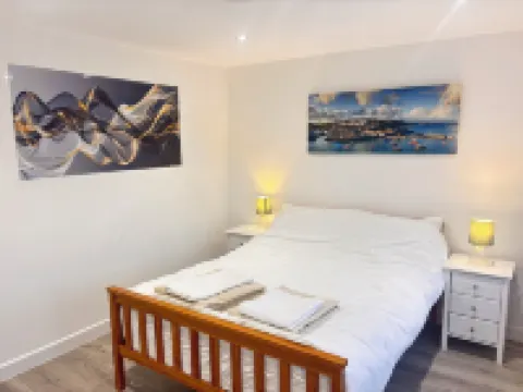 Bright Cozy 2 Bedroom Apartment in Oxford