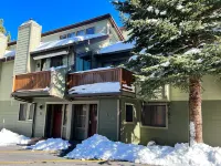 Mammoth Sierra Townhomes #18 Condo
