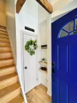 Luxury Private Boutique Hotel with CityView, Hot Tub, Free Parking