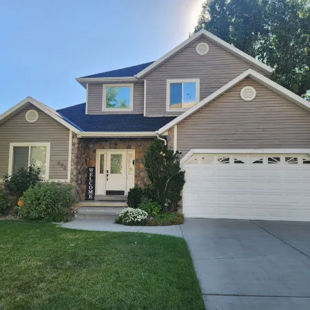 Clean, Quiet 2 Bdrm Near Provo w/ Direct Access to City Park