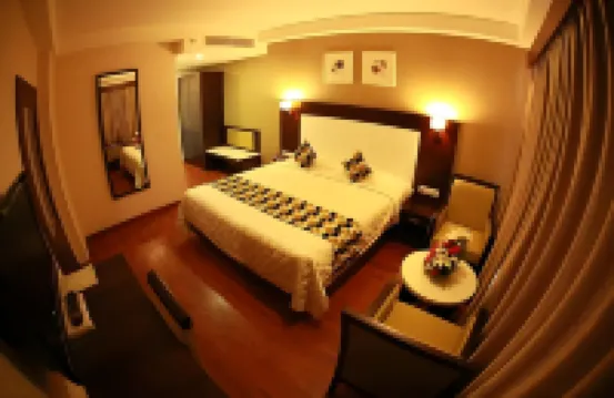 Cochin Seaport Hotel Hotels near Bolgatty