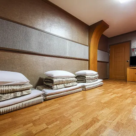 Seolhwa Motel