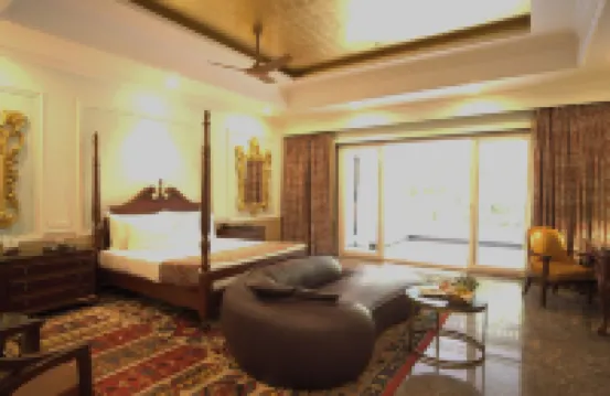 Mayfair Oasis Resort & Convention Hotels in 