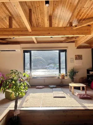Yamaboushi Tsushima - Guesthouse & Cafe - Wi-Fi