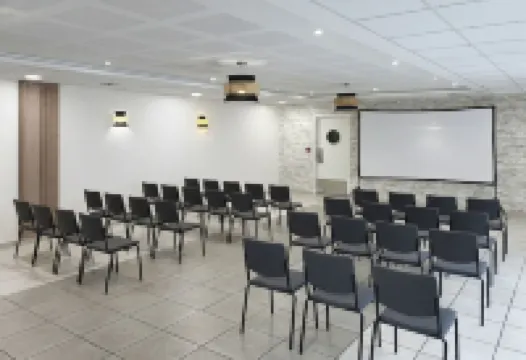 Terres de France - Appart Hotel Rouen Flaubert