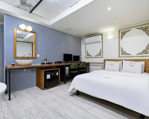 Hotel Yaja Sinlim Sillim Station 周辺のホテル
