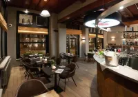 新里賈納酒店 - 3星級