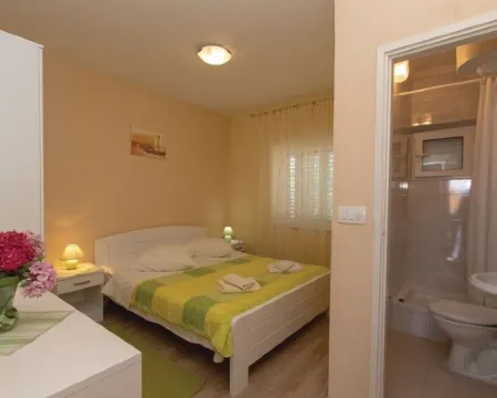 Apartments Zdravko Hotels in Orebic