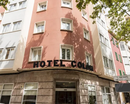 Hotel Amic Colon Các khách sạn gần Quảng trường Placa Major