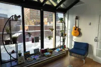 ツリーハウス ホステル