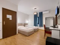 Hotel Globo Hotels in Durres