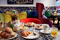 Me and All Hotel Dusseldorf Oberkassel, by Hyatt - 朝食