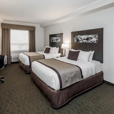 Ramada by Wyndham Revelstoke Hotels near Revelstoke Mountain Resort