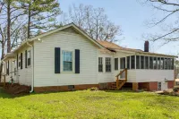 Pet-friendly 'railroad Cottage' Near Wedowee Lake Hotels in 