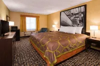 Super 8 by Wyndham Pasadena