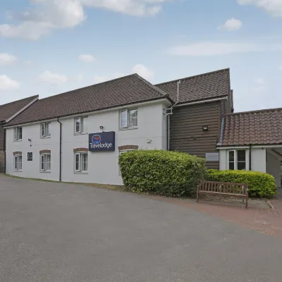 Travelodge London Chigwell Hotels near Hainault