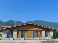 Villa Letizia & Raphael w Sauna Near Pirin Golf Resort ラズロクのホテル