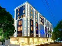 SkkyLight Lords Inn Nanded Hotel di Nanded