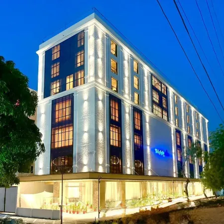 SkkyLight Lords Inn Nanded