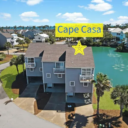 Cape Casa — Dog-Friendly End Unit · Lakefront Deck & Gulf Views · 1 Min to Beach