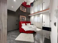 Seven Floors Hotels in 