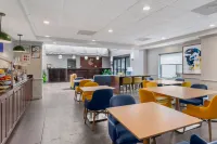 Comfort Inn & Suites Suwanee - Sugarloaf