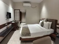 Lumbinis Grand Hotel Hotels in Gulbarga