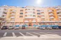 GuestReady - Sunshine at Costa da Caparica - 2-Star